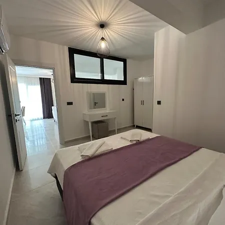 아파트 Oludeniz Location Two Bedroom *